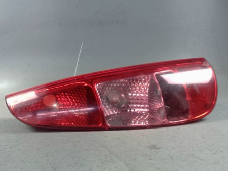FEU ARRIERE DROIT PEUGEOT 807