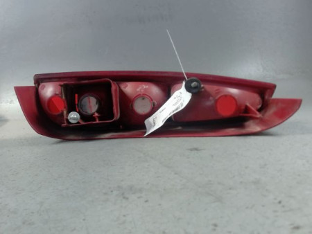 FEU ARRIERE DROIT PEUGEOT 807