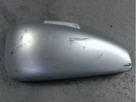 CARENAGE RETROVISEUR EXTERIEUR DROIT PEUGEOT 807