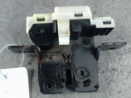 SERRURE HAYON  RENAULT SCENIC II PH1 02-06