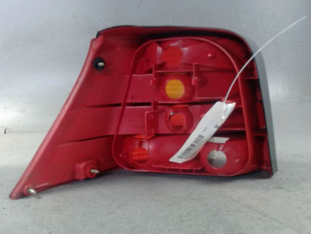 FEU ARRIERE DROIT VOLKSWAGEN GOLF IV 98-2004