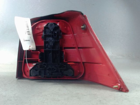 FEU ARRIERE GAUCHE  VOLKSWAGEN GOLF IV 98-2004