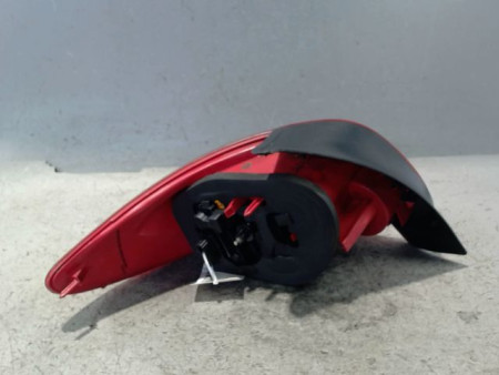 FEU ARRIERE DROIT PEUGEOT 206 5P