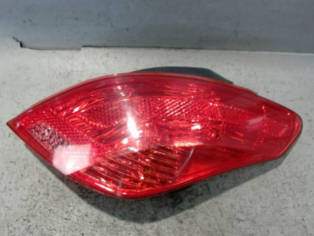 FEU ARRIERE DROIT PEUGEOT 308 2009-