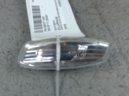 REPETITEUR RETROVISEUR GAUCHE PEUGEOT 308 2009-