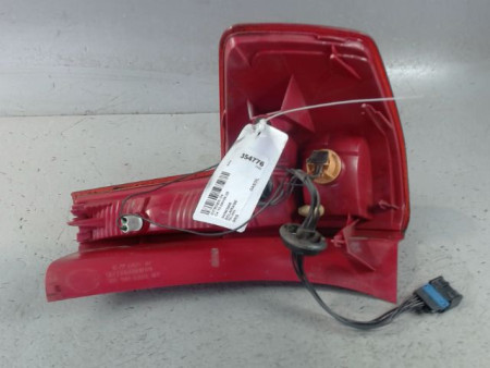 FEU ARRIERE GAUCHE  CITROEN C4 04-08