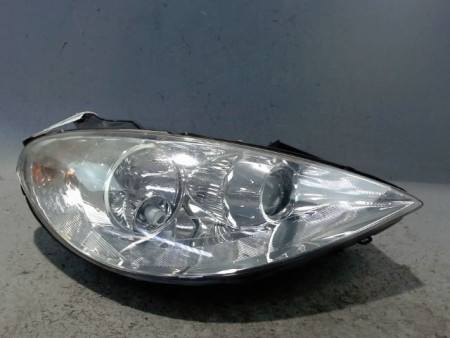 PHARE DROIT PEUGEOT 807