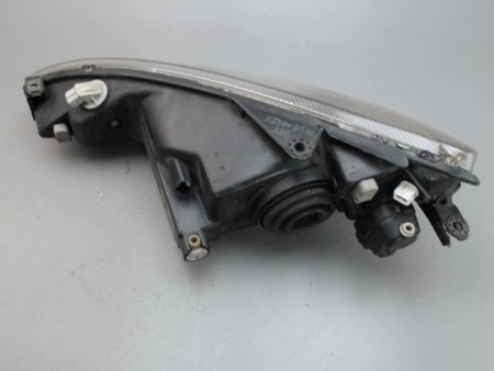 PHARE DROIT PEUGEOT 206 5P
