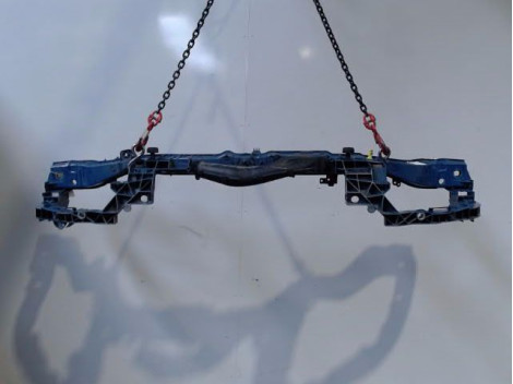 FACE AVANT FORD FOCUS BREAK 2005-
