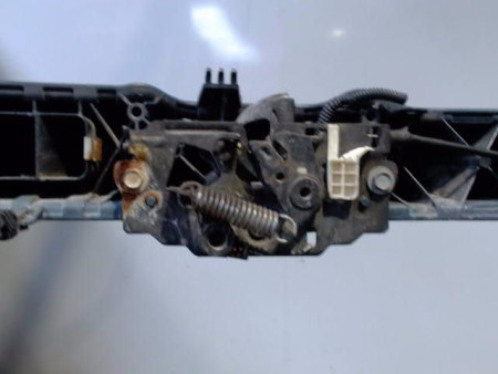 FACE AVANT FORD FOCUS BREAK 2005-