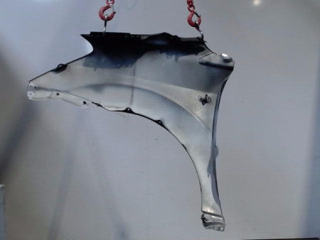 AILE AVANT DROIT TOYOTA COROLLA VERSO 2007-