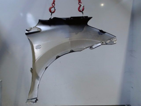 AILE AVANT GAUCHE TOYOTA COROLLA VERSO 2007-