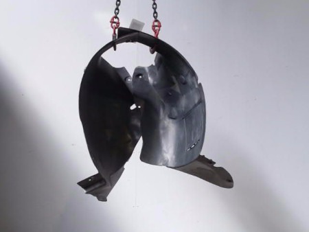 PARE-BOUE AVANT DROIT PEUGEOT 206 SW 02-06