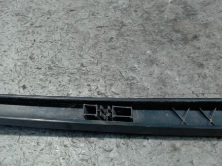 BRAS ESSUIE-GLACE ARRIERE SEAT ALTEA