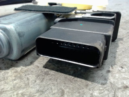 MECANISME+MOTEUR LEVE-GLACE ARRIERE DROIT SEAT ALTEA