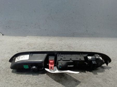 COMMANDE LEVE-GLACE PORTE AVG OPEL MOKKA