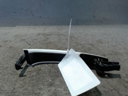 POIGNEE EXTERIEURE PORTE AVANT GAUCHE DS DS7