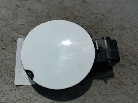 VOLET DE TRAPPE CARBURANT RENAULT CLIO IV