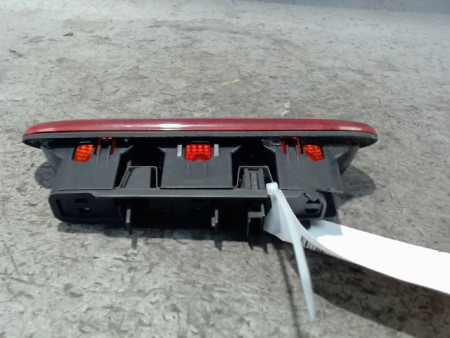 FEUX STOP SUPPLEMENTAIRE RENAULT CLIO I PH.3 96-98