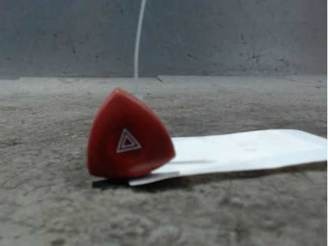 BOUTON DE WARNING RENAULT MASTER