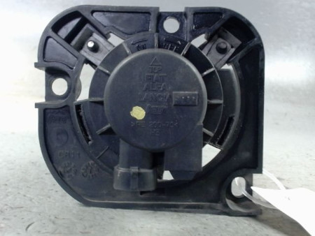 PHARE ANTIBROUILLARD AVANT GAUCHE FIAT 500 2007-
