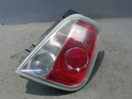 FEU ARRIERE DROIT FIAT 500 2007-