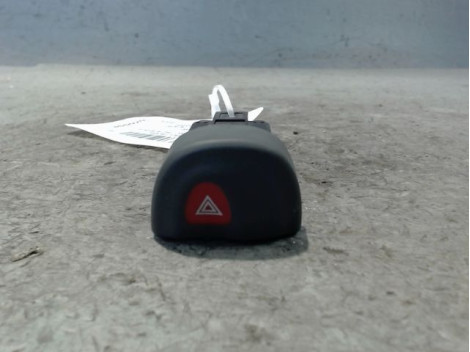 BOUTON DE WARNING RENAULT SCENIC I PH2 99-03