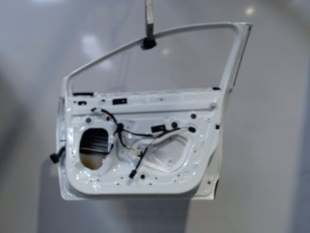 PORTE AVANT DROIT RENAULT CLIO IV