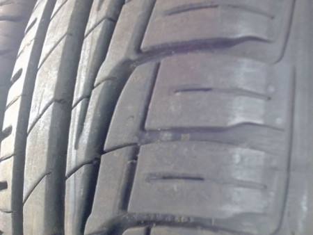 Paire de pneus UNIROYAL RAIN EXPERT 5 175 65 14 82 T