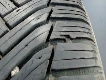 Pneu MICHELIN ALPIN 6 215 65 16 98 H