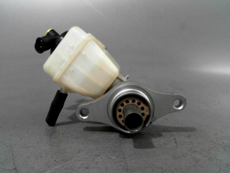 MAITRE CYLINDRE DACIA SANDERO 2008-