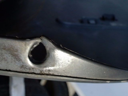 PARE-CHOC ARRIER NISSAN ALMERA TINO 2003-