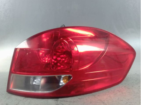 FEU ARRIERE DROIT RENAULT CLIO III ESTATE 2008-