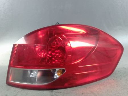 FEU ARRIERE DROIT RENAULT CLIO III ESTATE 2008-