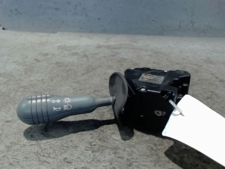 COMMANDE CLIGNOTANT RENAULT TWINGO PH.3 2000-2007