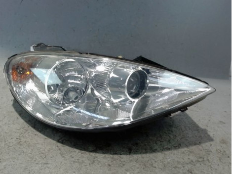 PHARE DROIT PEUGEOT 807