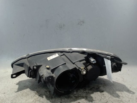 PHARE DROIT PEUGEOT 807