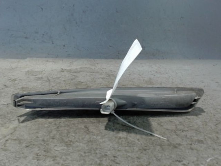 FEUX POSITION DROIT PEUGEOT 807