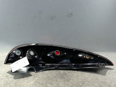 FEU ARRIERE DROIT NISSAN ALMERA TINO 2003-