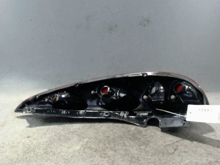 FEU ARRIERE GAUCHE  NISSAN ALMERA TINO 2003-
