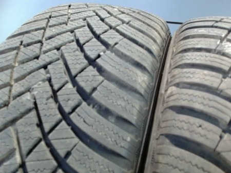 Paire de pneus HANKOOK WINTER ICEPT RS 3 205 60 16 96 H