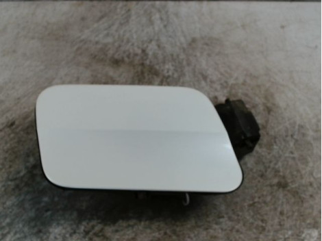 VOLET DE TRAPPE CARBURANT PEUGEOT 3008 2009-