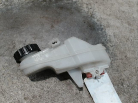 BOCAL LIQUIDE FREIN TOYOTA AYGO 5P