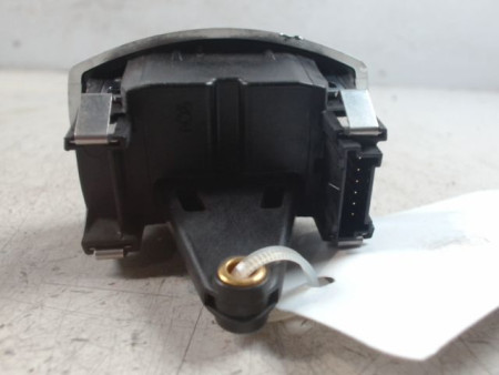 BOUTON COMMANDE TOIT OUVRANT ALFA ROMEO GUILIETTA 2010-