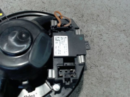 MOTEUR VENTILATEUR CHAUFFAGE VOLKSWAGEN GOLF V 2003-2009