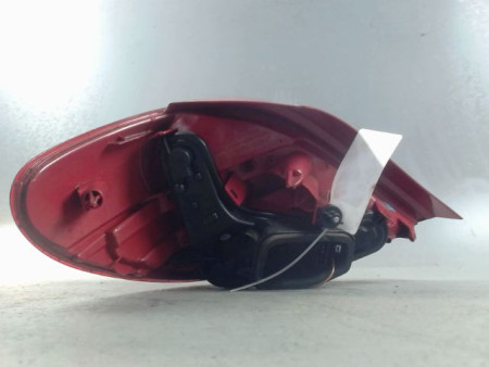 FEU ARRIERE DROIT PEUGEOT 207 3P