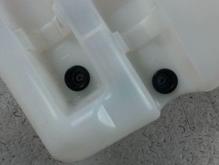 RESERVOIR LAVE-GLACE AVANT RENAULT LAGUNA III 2009-