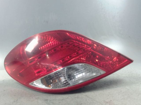 FEU ARRIERE GAUCHE  PEUGEOT 207 2011-