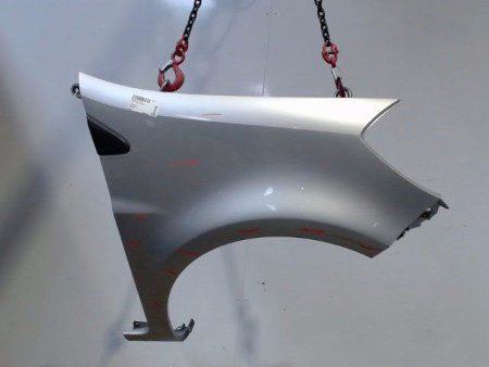 AILE AVANT DROIT RENAULT CLIO III 2007-
