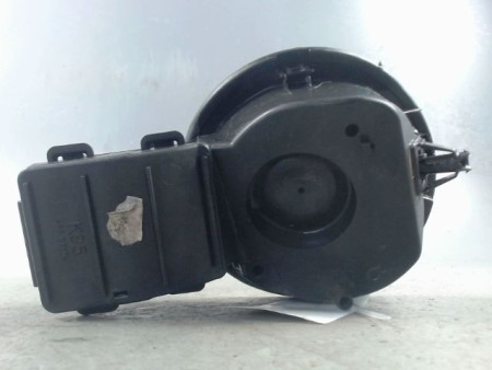 VOLET DE TRAPPE CARBURANT RENAULT MEGANE III ESTATE 09-